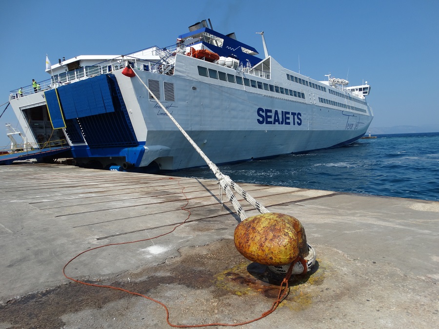 Η SEAJETS συγχαίρει τους ναυτικούς και προσφέρει 10% του ναύλου στους πληγέντες.