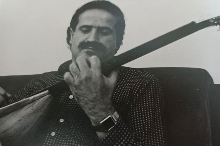 Μπάμπης Γκολές: Ο σύνδεσμος με την πηγή του ρεμπέτικου