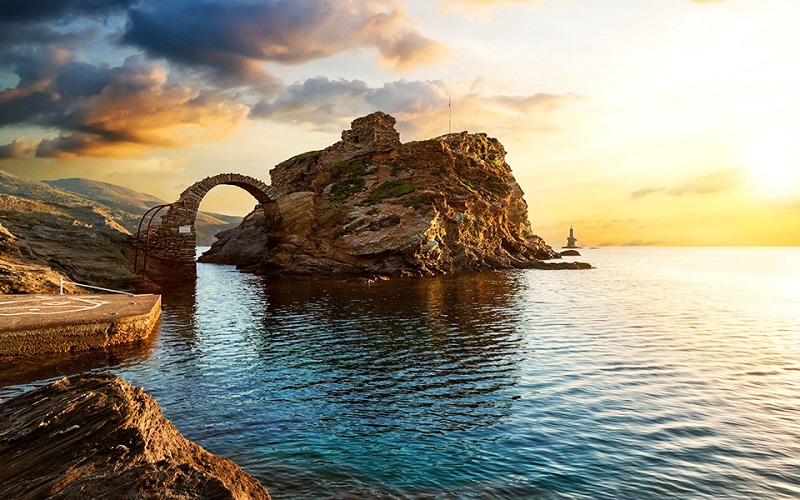 Times: Η Άνδρος στα 10 καλύτερα ελληνικά νησιά για φθινοπωρινές διακοπές