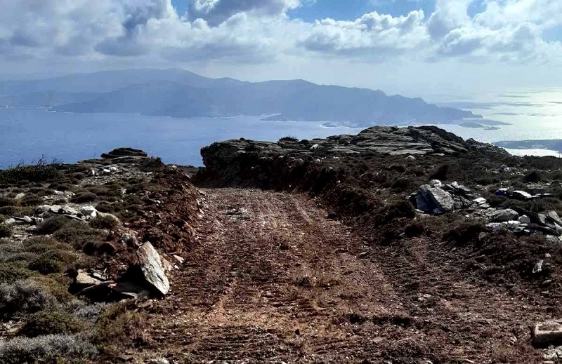 Κράτος των ΜΚΟ η Άνδρος; Ή, ποιος και πως κυβερνά αυτόν τον τόπο;... Κράτος των ΜΚΟ η Άνδρος; Ή, ποιος και πως κυβερνά αυτόν τον τόπο;...