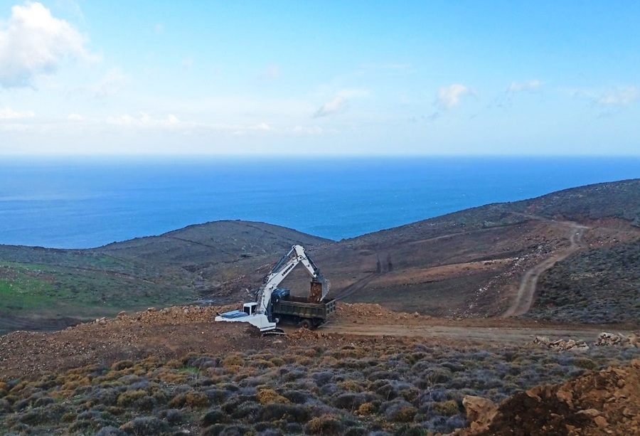 Ο ΧΥΤΥ της Άνδρου και o ΧΥΤΥ της Τήνου: Ιστορίες αντίστροφες που τέμνονται στο άπειρο!...