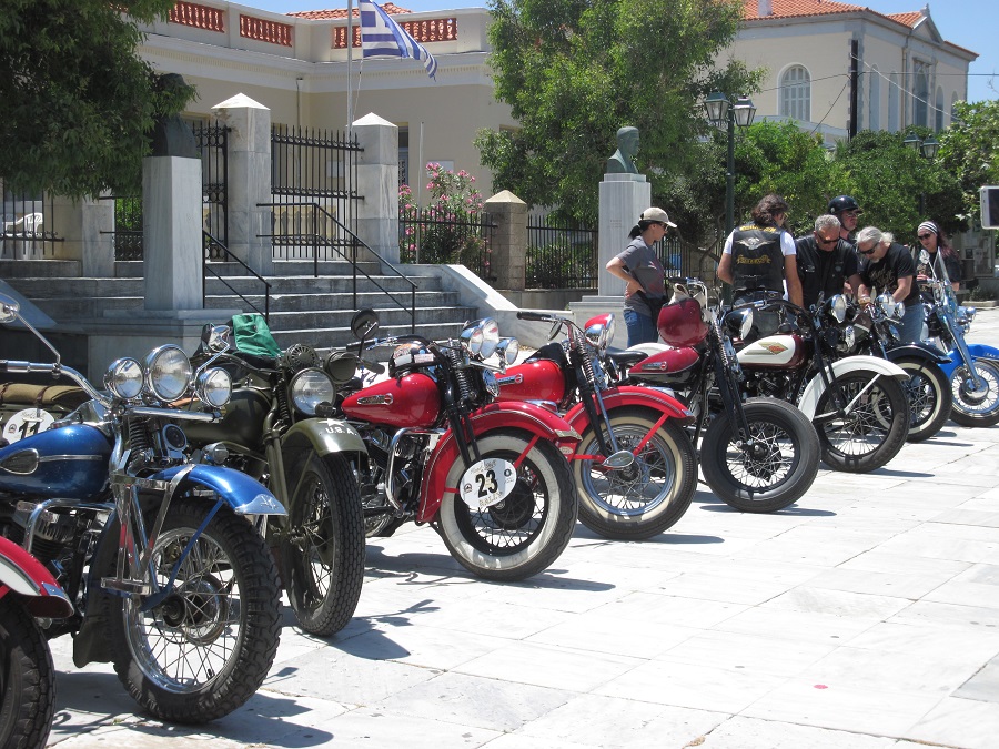 Οι Harley-Davidson στην Άνδρο ή ...μνήμες μοτοσυκλέτας!