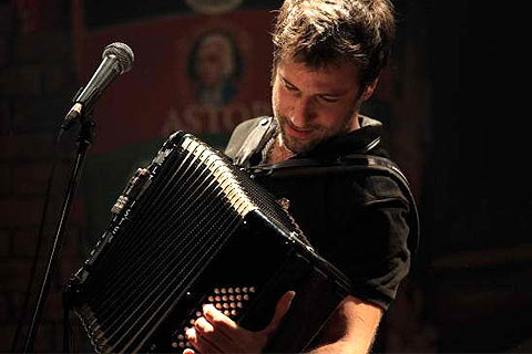 Welcome to Andros Κωστή Μαραβέγια!