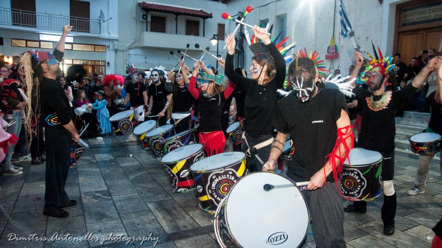 Κορθιανό καρναβάλι - Bloco Swingueria (βίντεο Εν Άνδρω)