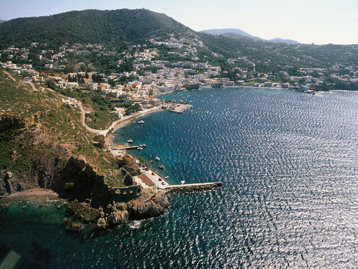 Έγινε μια αρχή με τα υδροπλάνα