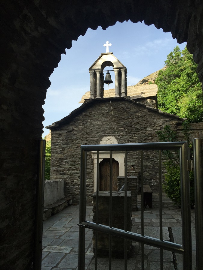 Η Αγρυπνία των Μυροφόρων και η κρύπτη του Φωτοδότη