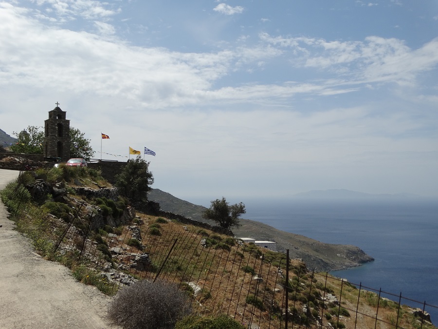 Δύο μοναδικά μέρη, δύο ξεχωριστά πανηγύρια: Τρομάρχια και Φαράλη