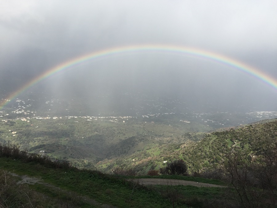 Ένα νησί αλλά... με δύο θεούς! Ο άλλος, είπαμε... μετά την Σταυροπέδα!