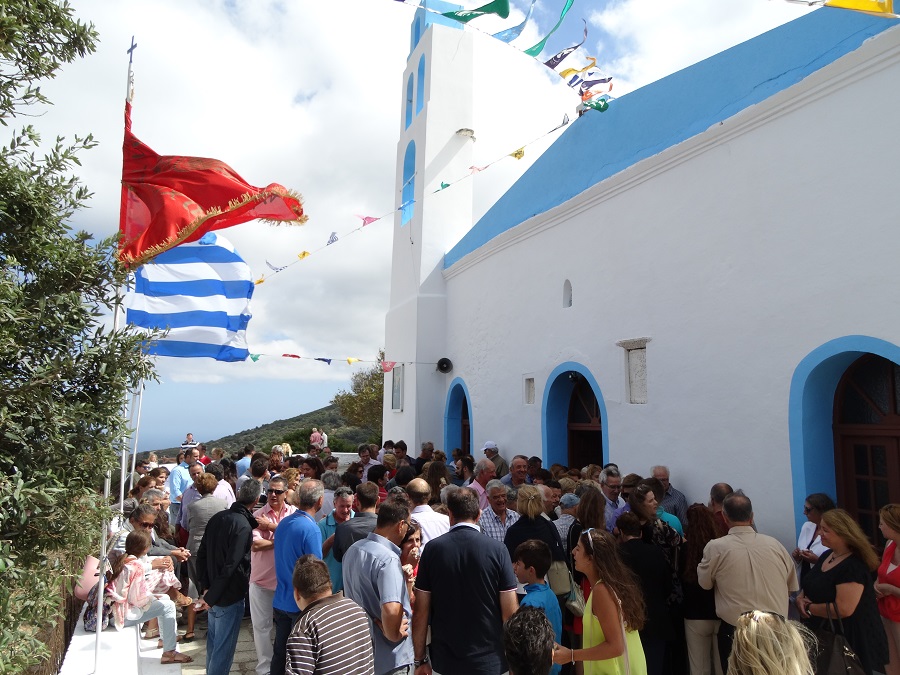 Δεκαπενταύγουστος: οδοιπόρικο στον Αμόλοχο...